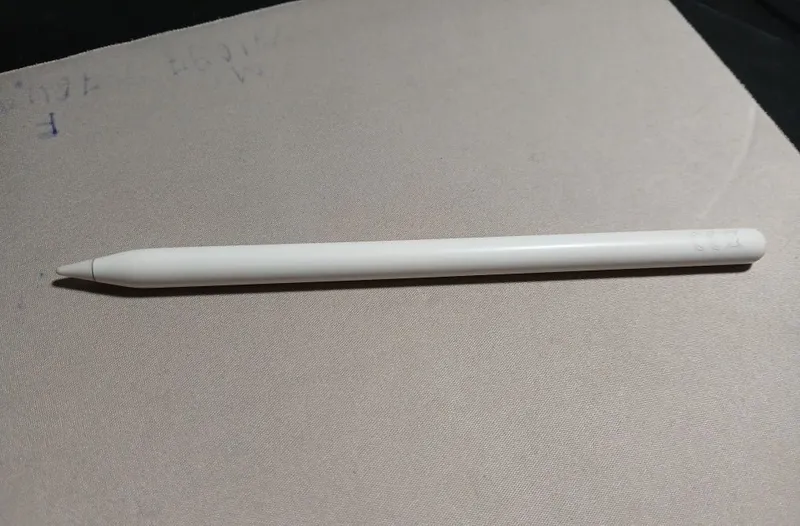 Apple pensil bez karobka 1 Apple pensil bez karobka 1