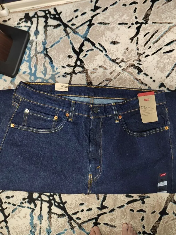 Джинсы Levi's 505 regular fit. 33\32,34\32,36\32. 5 Джинсы Levi's 505 regular fit. 33\32,34\32,36\32. 5