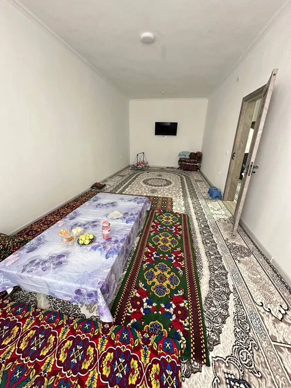 Nurhayot turar joyajmuasidanUy sotiladi 103,4 kv 5 etaj 2