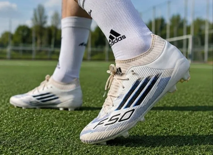 Бутсы Adidas F50 2 Бутсы Adidas F50 2