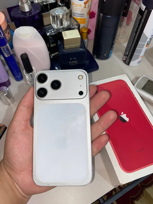 Iphone 11 17 pro korpusda 5