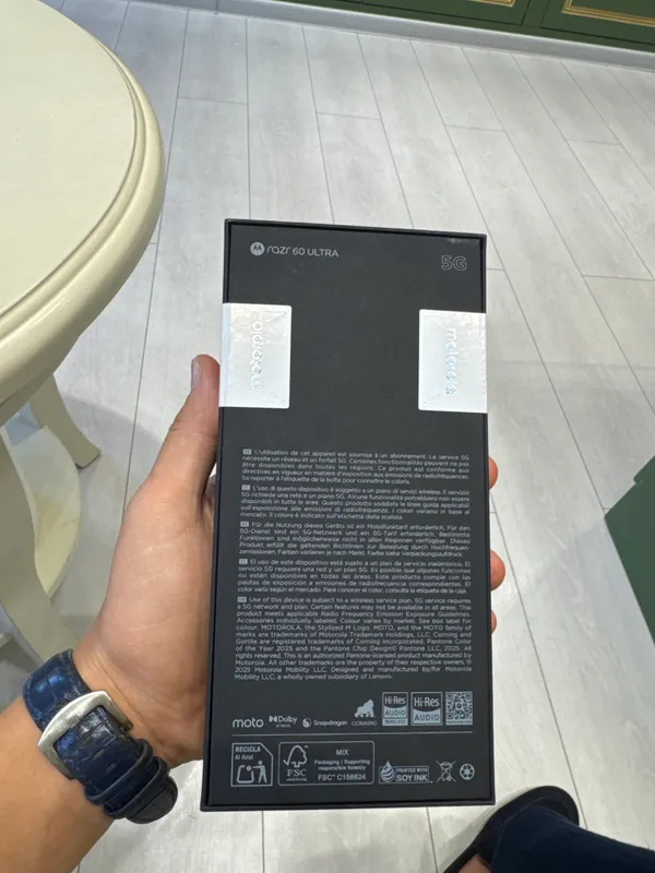 Motorola razr 60 ULTRA 2