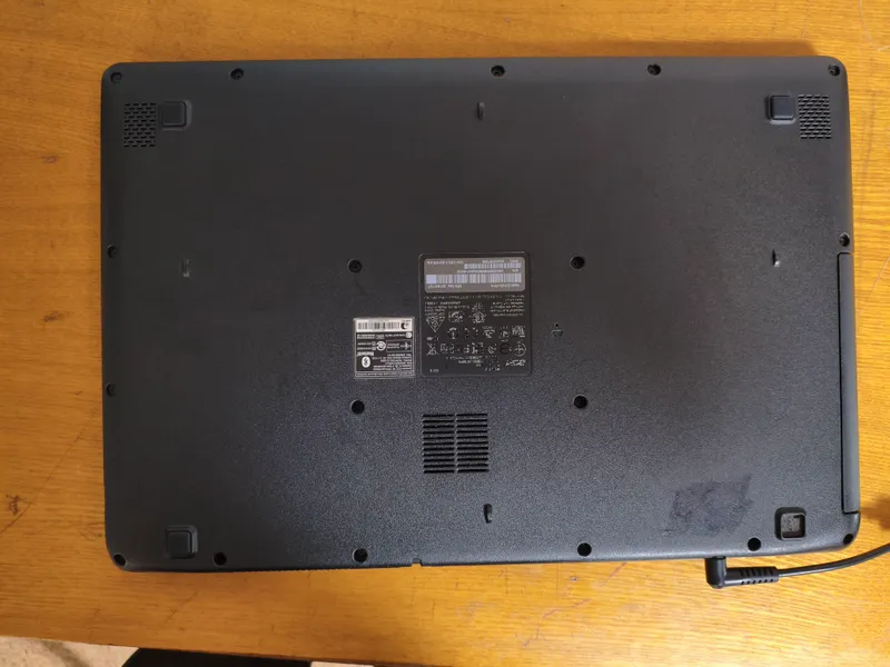 Acer n15w4 noutbuk sotiladi n3710 DDR3 8gb H500 gb — фото 1