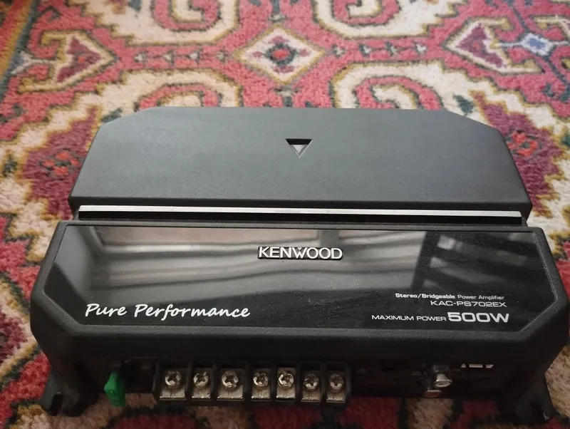 Kenwood usilitel sotiladi xolat yangi 1