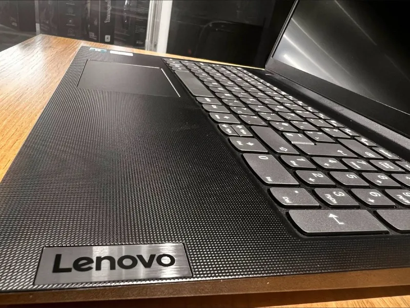 Срочно продам ноутбук Lenovo,цена договорная. 4 Срочно продам ноутбук Lenovo,цена договорная. 4