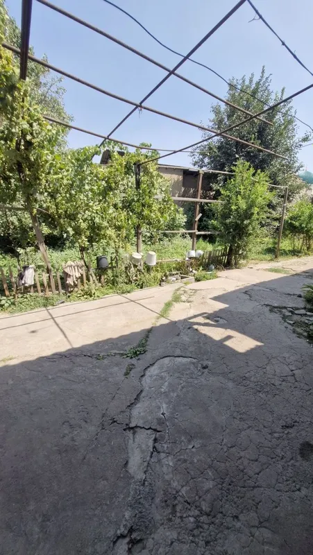 Охонгорон шахар центрда 4 Охонгорон шахар центрда 4