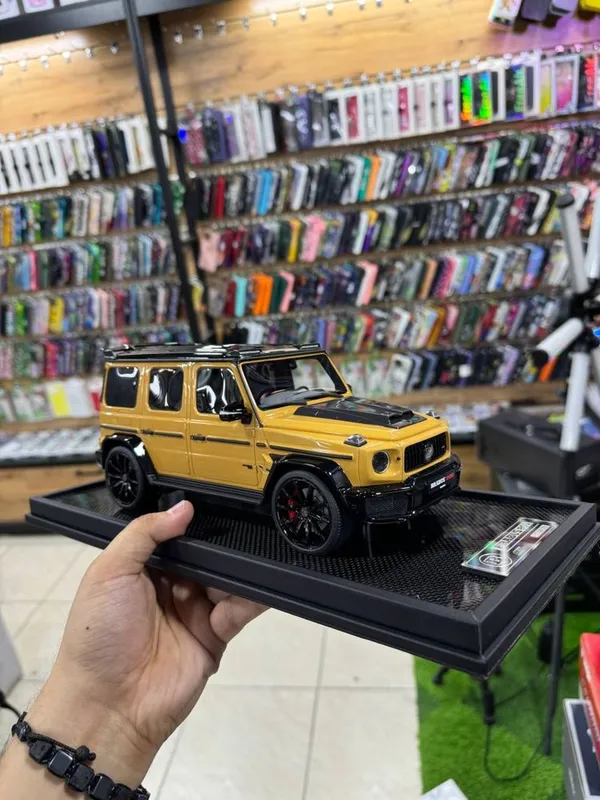 Brabus 800 g63 vagon 1:18 колекционная моделька 3