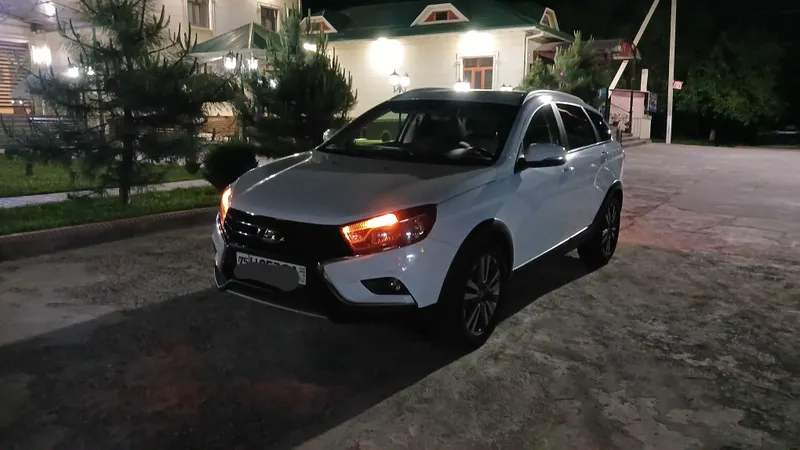 Lada vesta cross