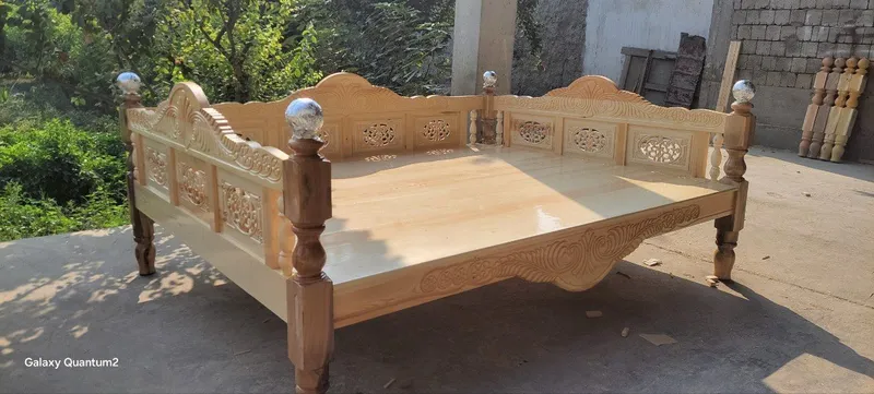 Surilar sotiladi 3