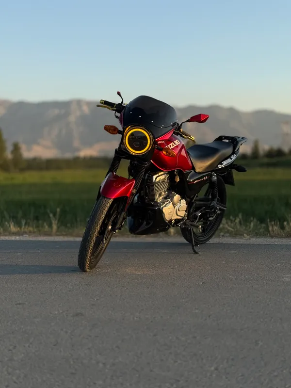 Suzuki EN125-2A 2
