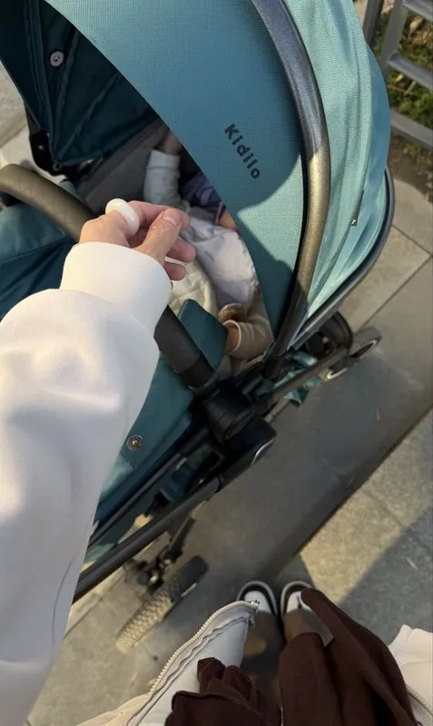 2 tasi 1 da Kidilo bolalar aravachasi, beshikcha, avtomobil kreslosi va sumka, yaxshi holatda 4 2 tasi 1 da Kidilo bolalar aravachasi, beshikcha, avtomobil kreslosi va sumka, yaxshi holatda 4