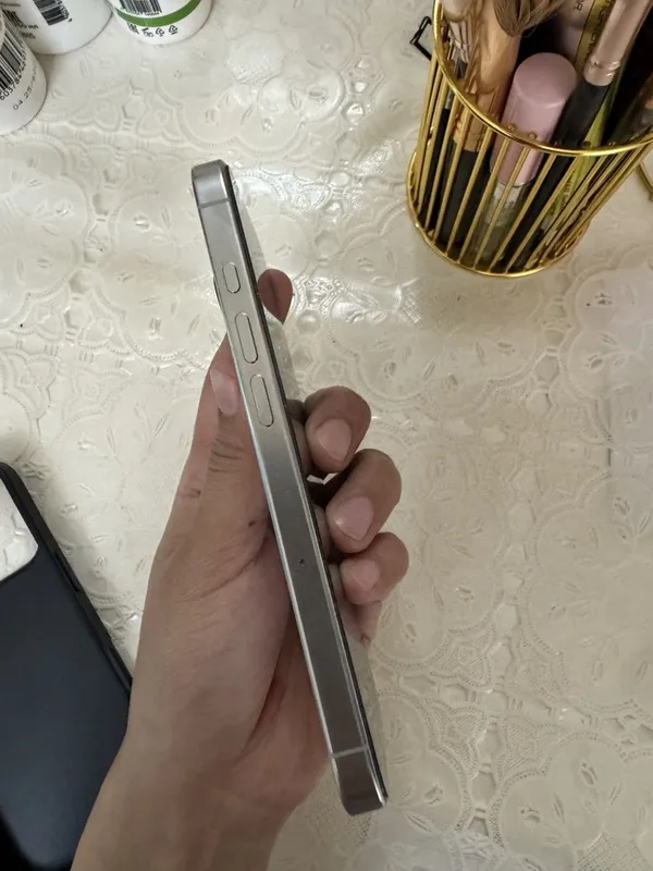 Iphone 16 pro 256 gb Айфон 16 про — фото 1