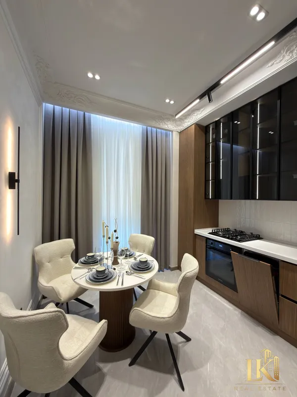 Продаётся 3-комнатная квартира в ЖК Skyline Towers 2
