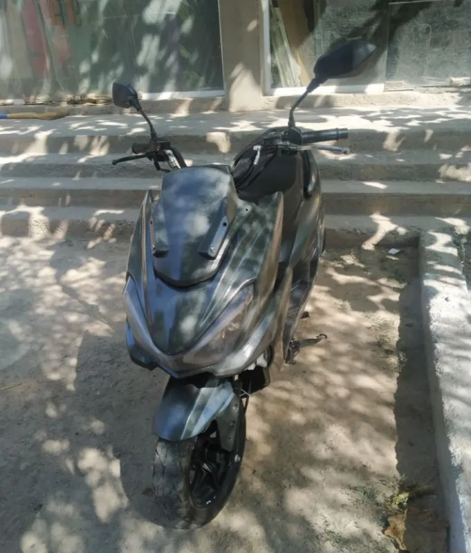 Skuter shoshilinch sotiladi 1