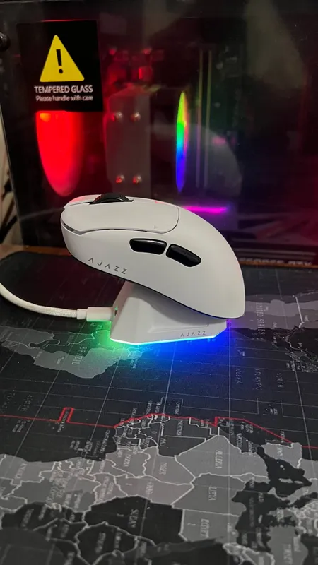 Monitor klaviatura mous va quloqcmhinlari bilan 4