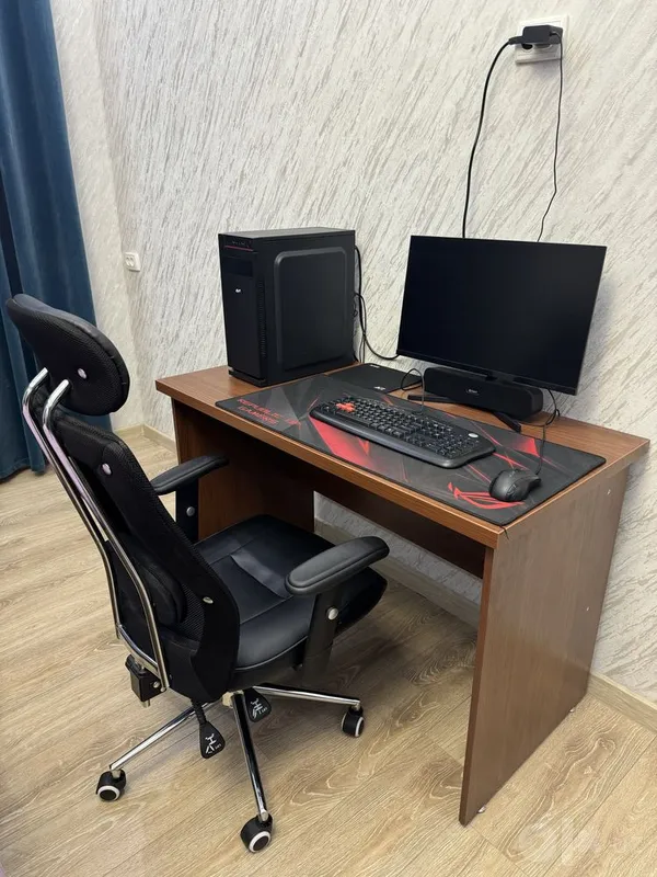 Продается настолный ПК core i3 16gb DDR4 2 Продается настолный ПК core i3 16gb DDR4 2