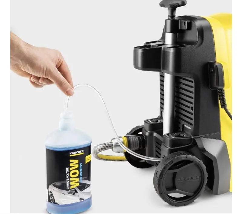 Минимойка Karcher K 4 Classic 1800Вт и средство для бесконтактной мойк — фото 1