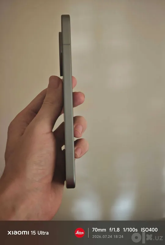 Redmi K80 Ultra 12/256GB 4 Redmi K80 Ultra 12/256GB 4