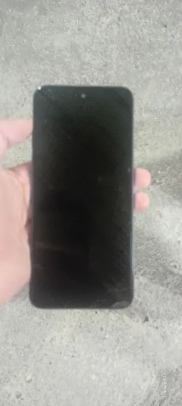 Coxo 5G xotira 256gb aybi singan joylari bor — фото 1