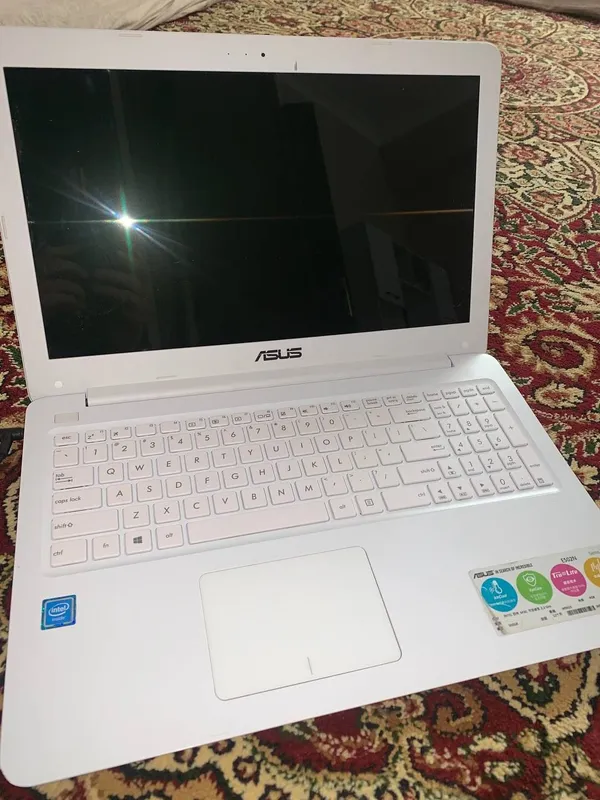 Ноутбук Asus в идеальном состоянии 2