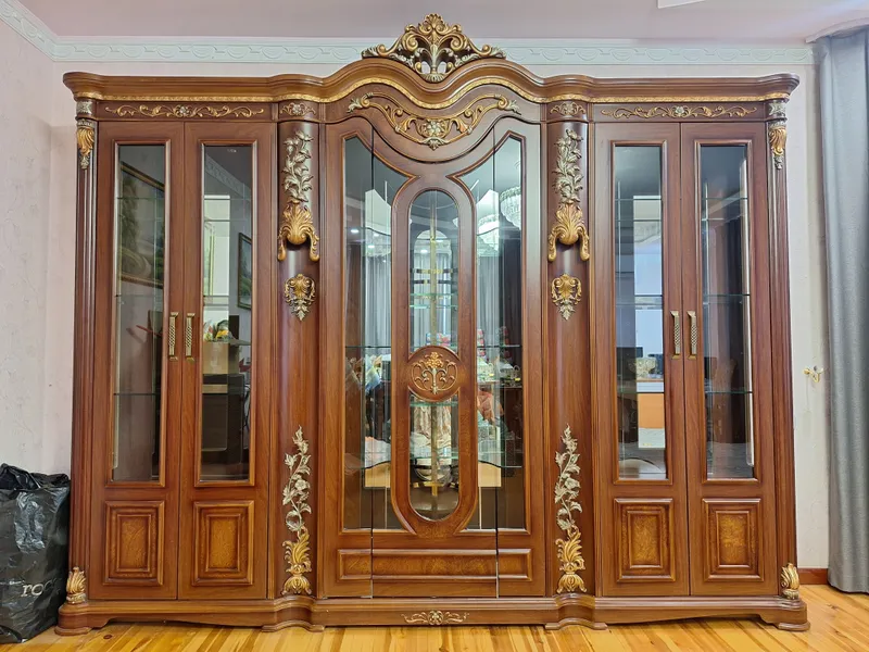 Zal uchun servant / Сервант