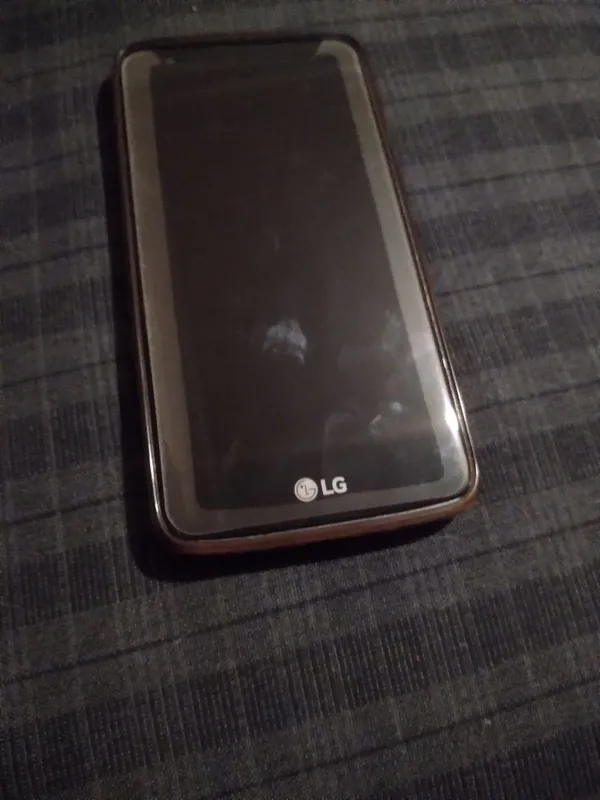 LG K8 telefonini sotaman 5