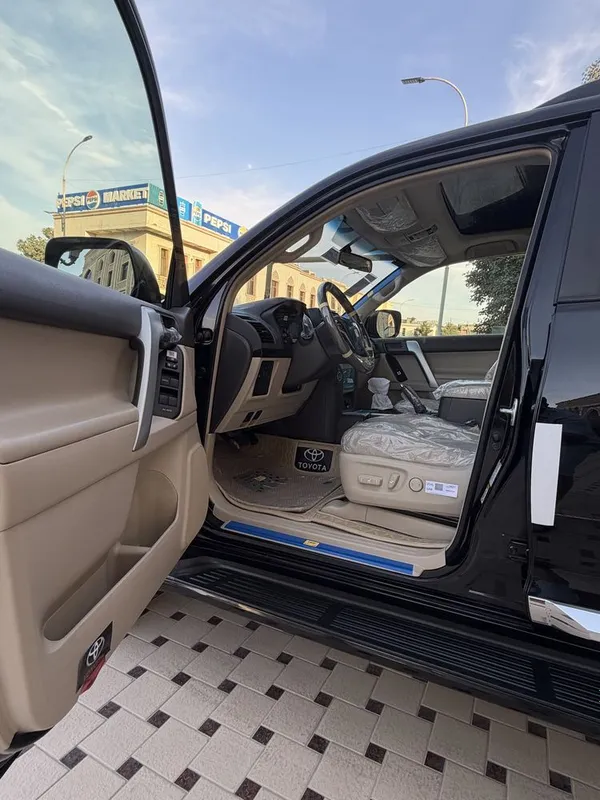 Tayota Prado Land Cruiser 150 VX Full Pozitsya — фото 6