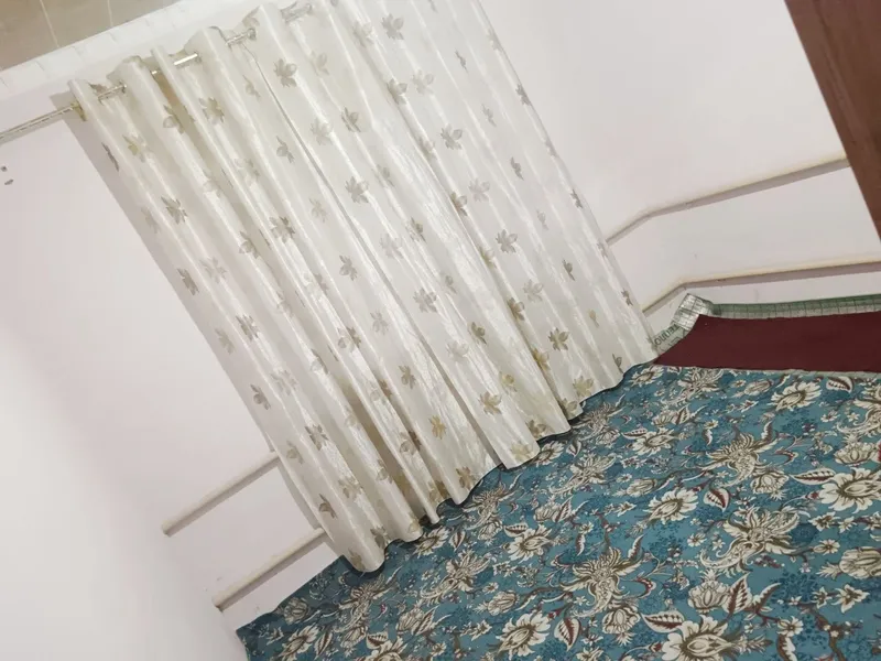 Продаётся дом. В Шароф Рашидовском районе, махалля Сугдийона 9 Продаётся дом. В Шароф Рашидовском районе, махалля Сугдийона 9