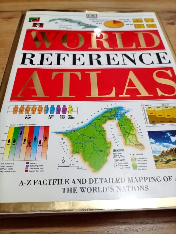DK World Reference Atlas in English