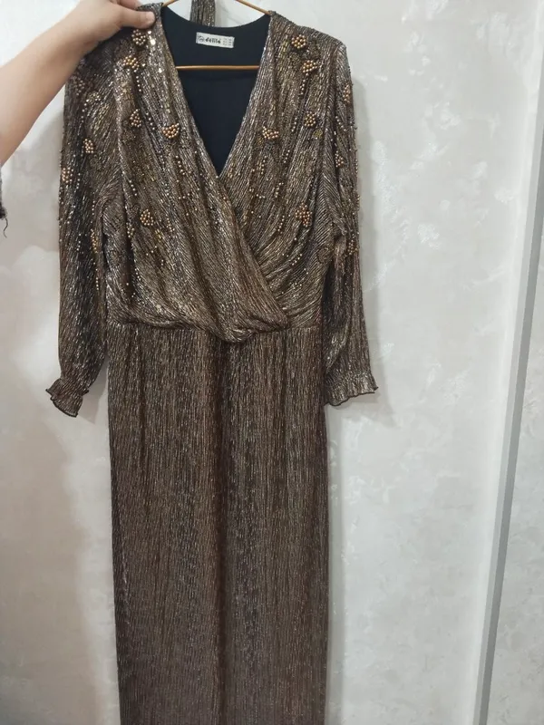 200$ olingan 100$ sotaman bir marta kiyilgan