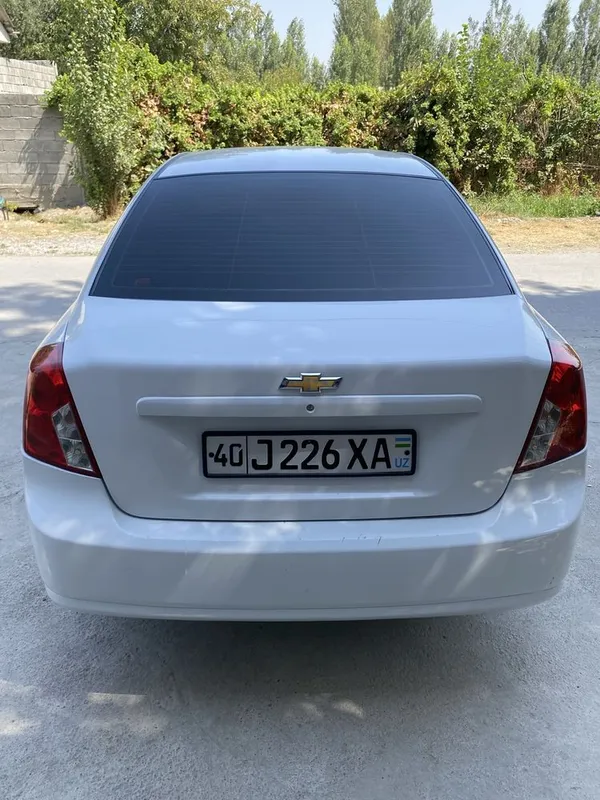 Chevrolet Gentra 3-Pozitsiya avtomat 8 Chevrolet Gentra 3-Pozitsiya avtomat 8