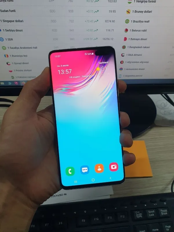 Samsung S10 5G 256gb ideall 2 Samsung S10 5G 256gb ideall 2