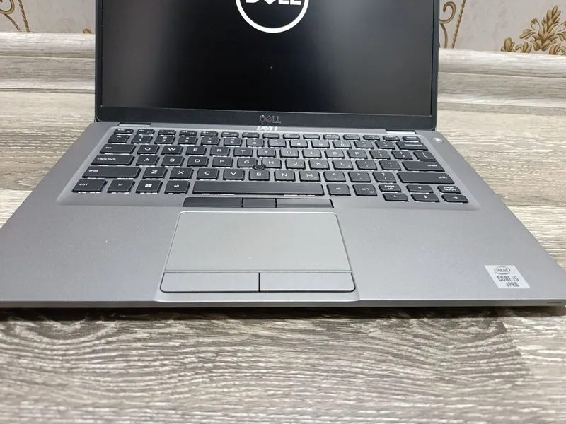 Dell latitude 5410 i5-10310U(10-avlod) Face Id bor 4