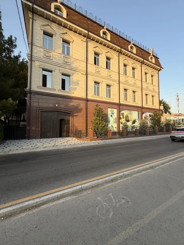 Продам отдельно стоящее здание Юнусабад 19