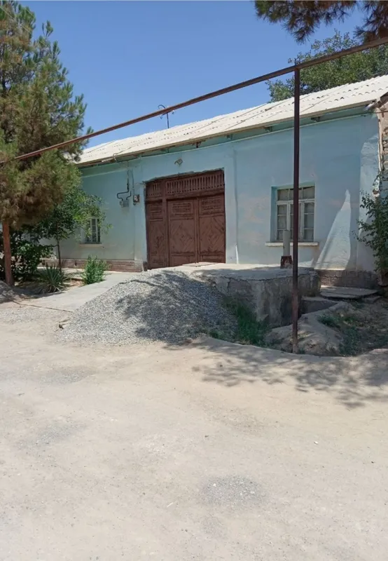 Uy Uchaska Sotiladi
