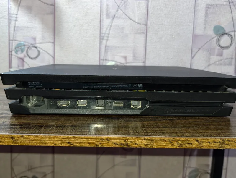 PlayStation 4 pro — фото 4