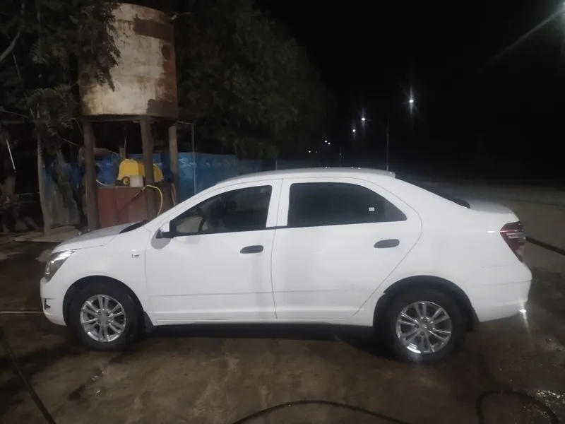 Chevrolet Cobalt 2021 Yurilgan masofa: 200,000 km Motor: 1.8 L, Gaz-Be — фото 2