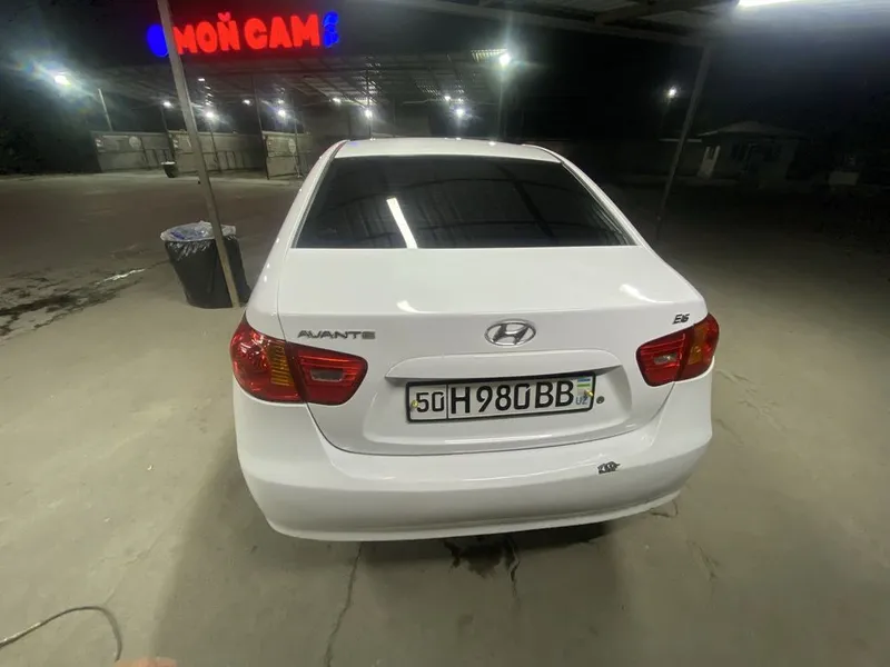 Hyundai Avante HD 5 Hyundai Avante HD 5
