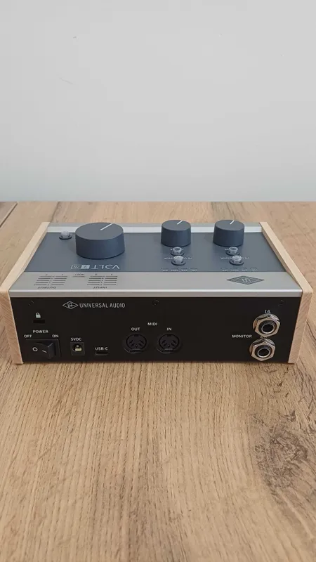 UNIVERSAL AUDIO Volt 276 USB Audio Interface — фото 1