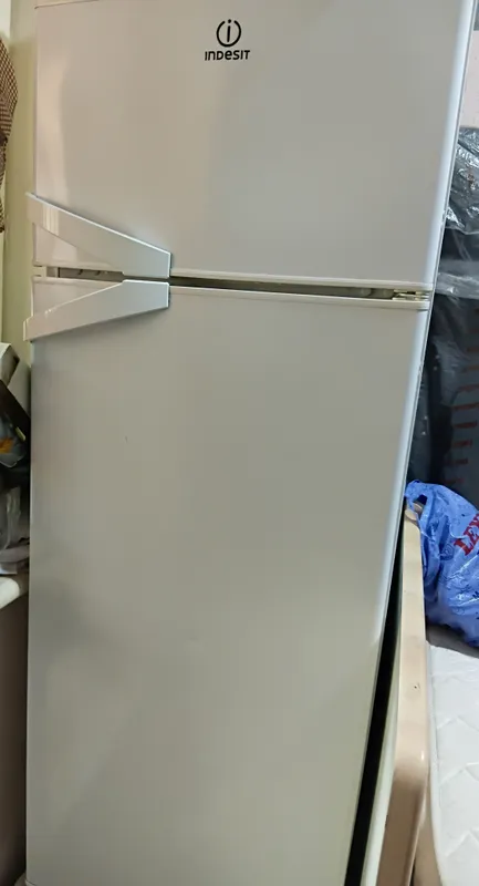 Indesit muzlatgich 1 Indesit muzlatgich 1
