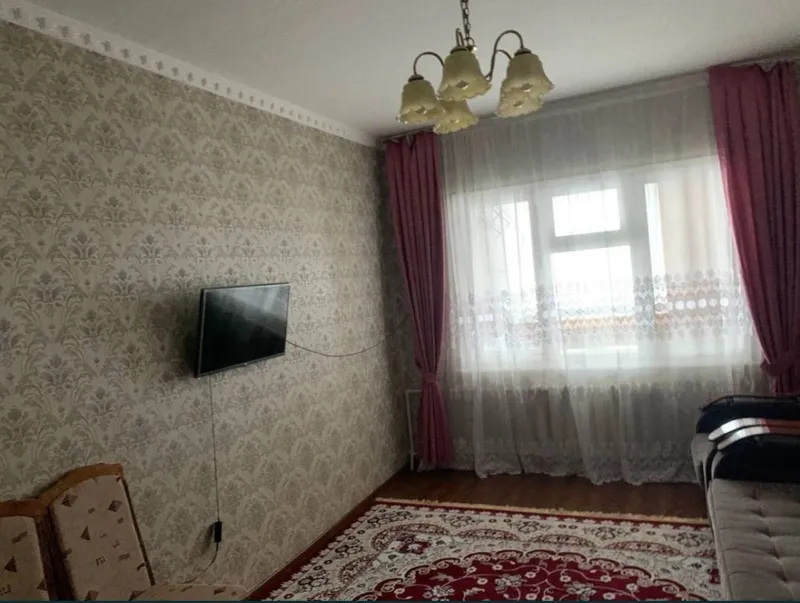 Kvartiraga bollar kerak 5 xonali hamma sharoiti bor 1 kishi kerak 6 Kvartiraga bollar kerak 5 xonali hamma sharoiti bor 1 kishi kerak 6