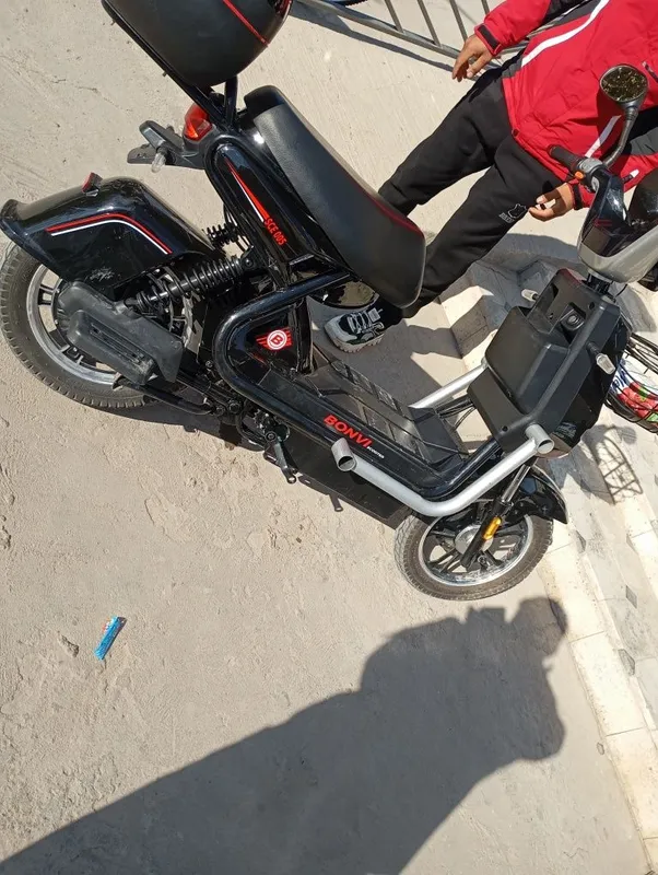 Skutir bonvi akum 5 lik — фото 1 Skutir bonvi akum 5 lik — фото 1