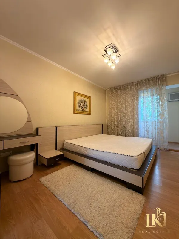 Продаётся 2-комнатная квартира, 60 м², 3/4, Мирабадский район (ориентир: ЦУМ) — фото 2