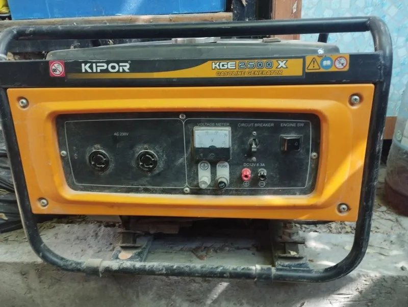 Бензиновый генератор Kipor KGE2500X Б/У 2 Бензиновый генератор Kipor KGE2500X Б/У 2