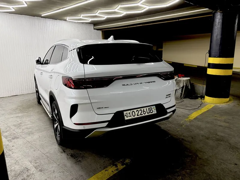 BYD cong plus AWD фул 2024 йил тозза 3 BYD cong plus AWD фул 2024 йил тозза 3