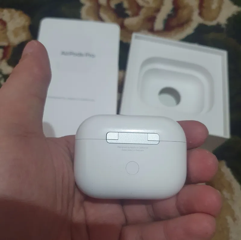 AirPods Pro 2 Type-C Оргинал Отличном Состояния 3 AirPods Pro 2 Type-C Оргинал Отличном Состояния 3