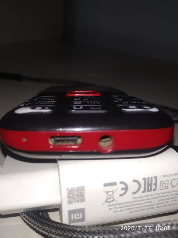 Ajib model 3011 2 simkartalik 3500 mah 7