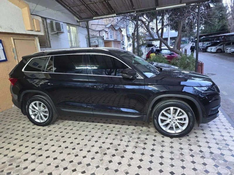 Skoda Kodiaq 2021 года Full option — фото 2