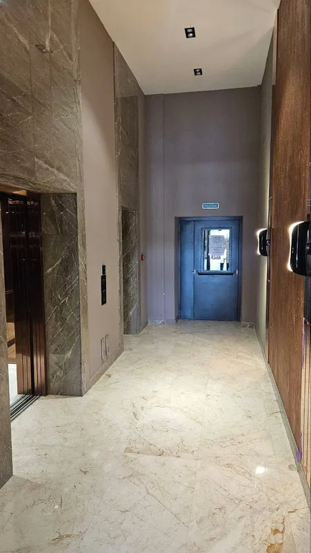 3/5/12 ЖК Celebrity Residence, Яккасарайский район, коробка — фото 1