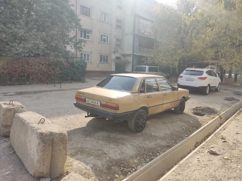 Продам автомобиль AUDI 80 B2 — фото 4